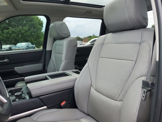 Used 2022 Toyota Tundra Limited AWD/4WD image 5