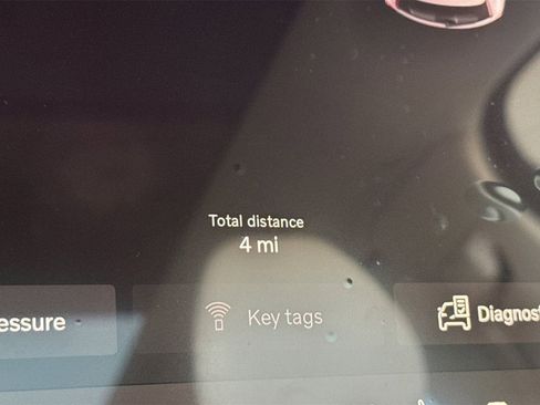 New 2025 Volvo EX90 Plus w/ Protection Package Premier image 25