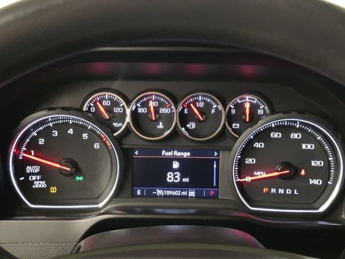 Used 2022 Chevrolet Silverado 1500 Custom Trail Boss w/ Safety Confidence Package AWD/4WD image 32