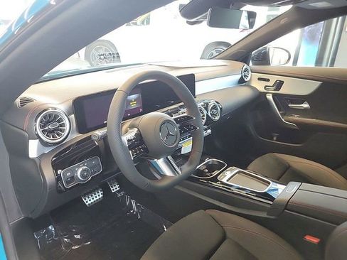 New 2025 Mercedes-Benz CLA 250 4MATIC image 23