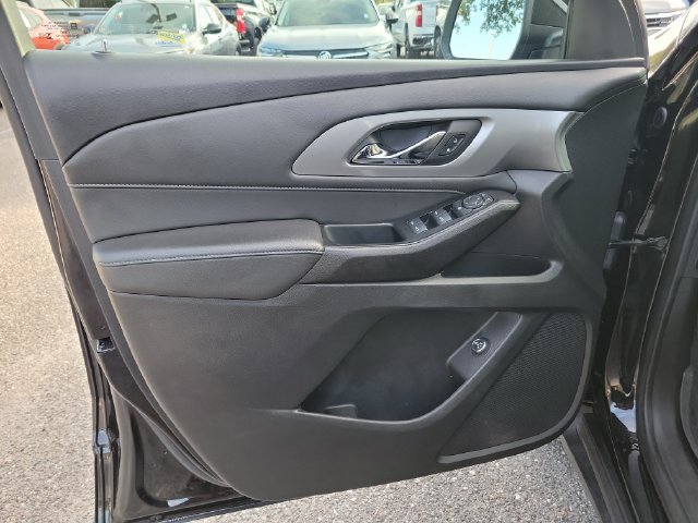 Certified 2023 Chevrolet Traverse LT w/ LPO, Floor Liner Package AWD/4WD image 26