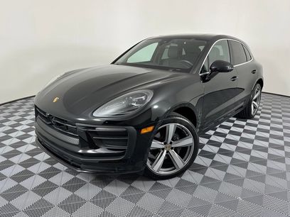 Certified 2025 Porsche Macan w/ Premium Package Plus