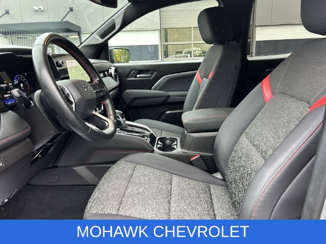 Certified 2024 Chevrolet Colorado Z71 w/ Z71 Convenience Package 2 AWD/4WD image 19