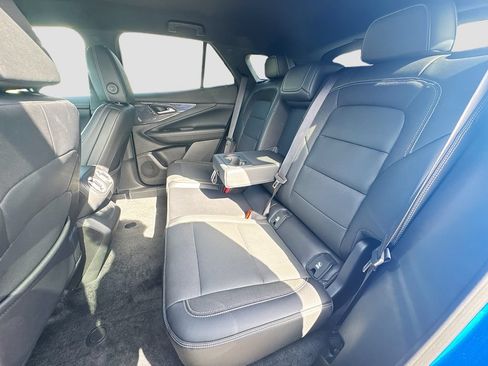 Used 2024 Chevrolet Blazer EV LT AWD/4WD image 26