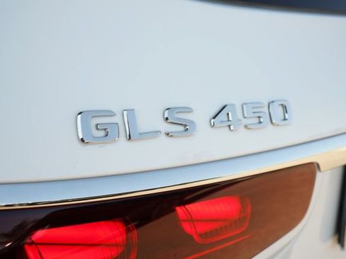 New 2026 Mercedes-Benz GLS 450 4MATIC image 15