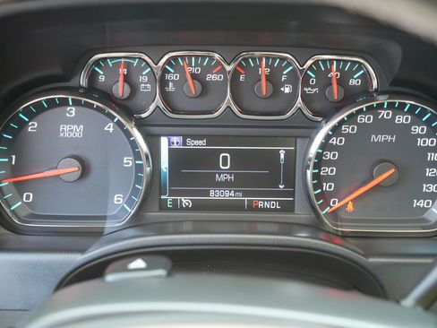 Used 2019 Chevrolet Silverado 1500 LT w/ All Star Edition AWD/4WD image 21