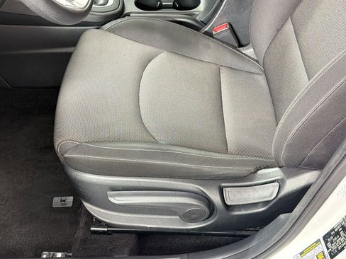 Used 2024 Kia Forte LXS FWD image 14