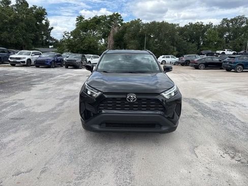 Used 2024 Toyota RAV4 XLE FWD image 16