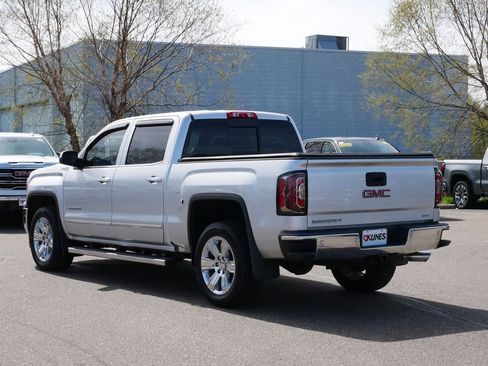 Used 2018 GMC Sierra 1500 SLT AWD/4WD image 8