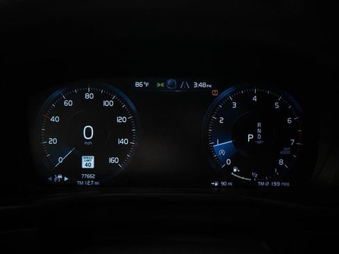Used 2022 Volvo XC40 T5 Momentum AWD/4WD image 18