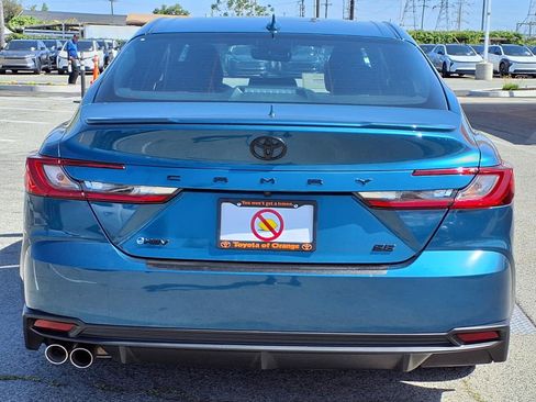 Certified 2025 Toyota Camry SE w/ Convenience Package FWD image 5