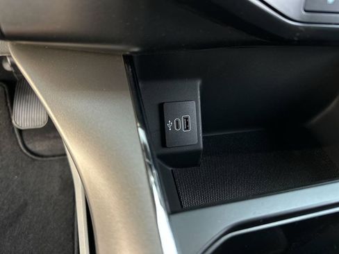 New 2025 Ford F150 Lightning Flash image 46