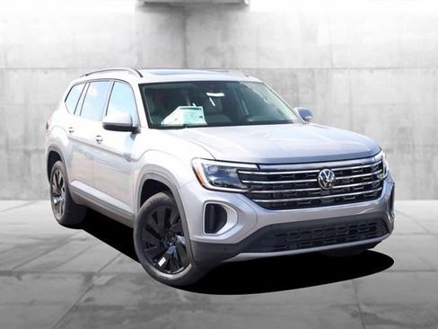 New 2026 Volkswagen Atlas SE AWD/4WD image 2
