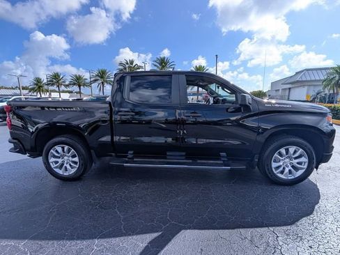 Used 2024 Chevrolet Silverado 1500 Custom image 21
