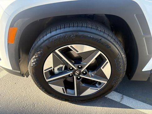 Used 2025 Hyundai Tucson SEL image 32