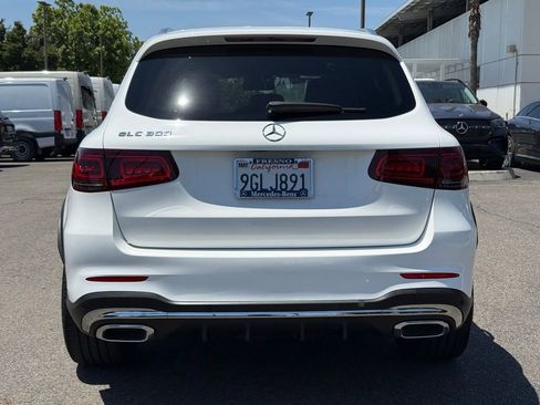 Certified 2022 Mercedes-Benz GLC 300 image 3