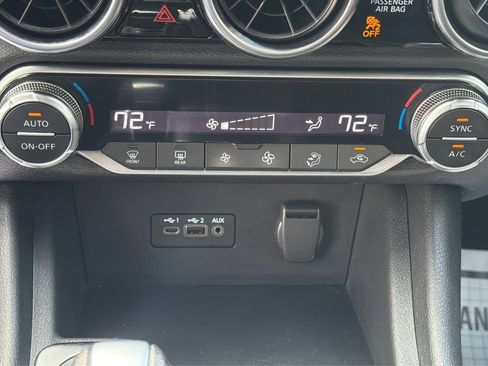 Used 2020 Nissan Sentra SV FWD image 29