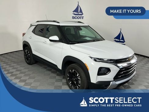Used 2023 Chevrolet TrailBlazer LT w/ Convenience Package image 1