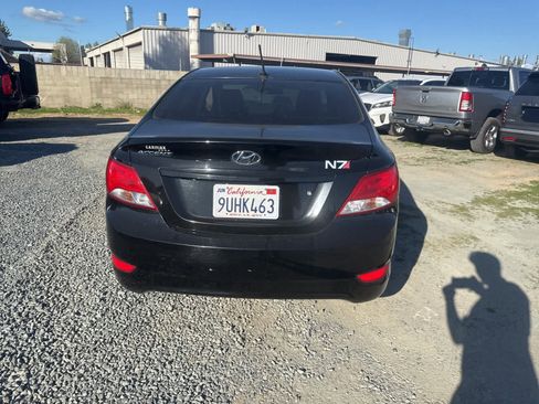 Used 2017 Hyundai Accent SE image 6