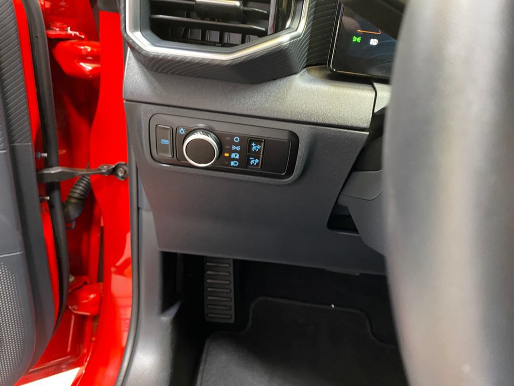 Used 2026 Ford Mustang Premium RWD image 31