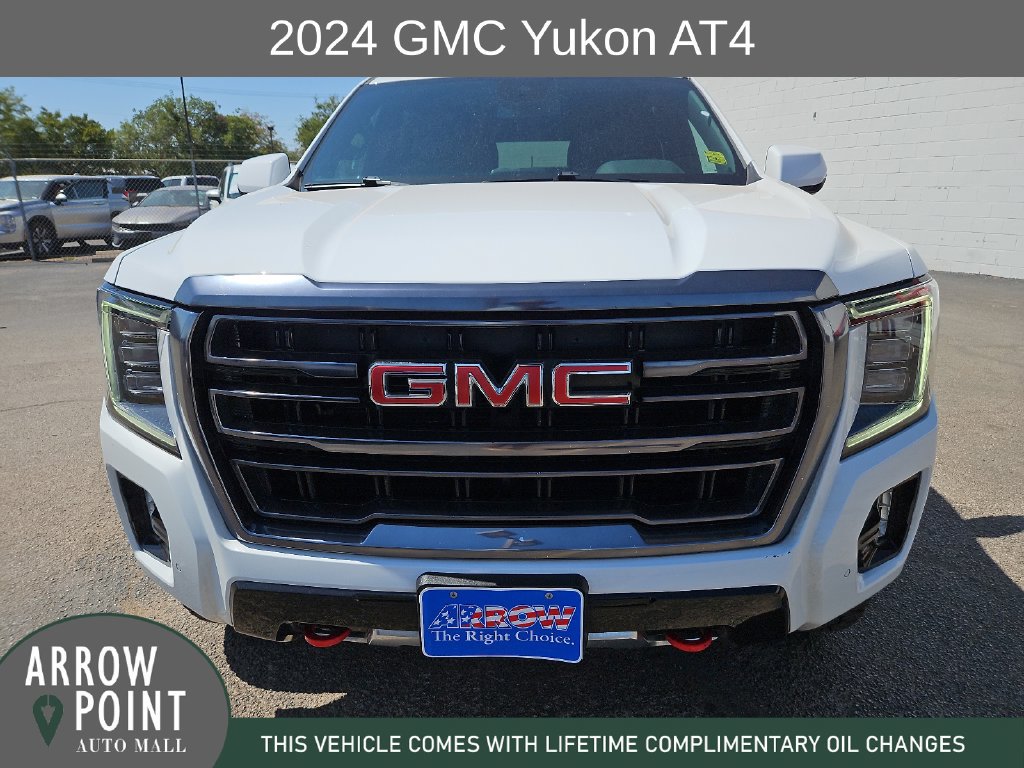 Used 2024 GMC Yukon AT4 AWD/4WD image 3