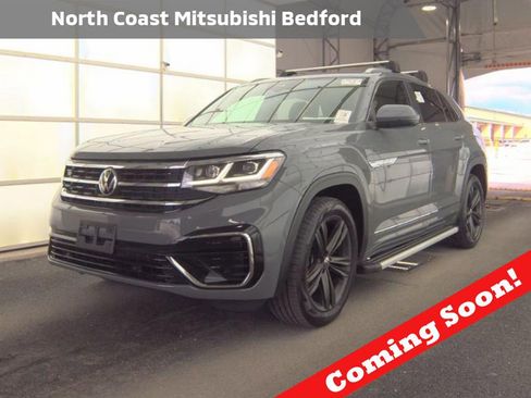 Used 2022 Volkswagen Atlas Cross Sport SEL R-Line AWD/4WD image 1