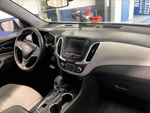 Used 2024 Chevrolet Equinox LT AWD/4WD image 14