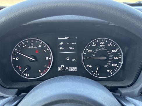 Certified 2024 Subaru Crosstrek 2.0i Premium image 12