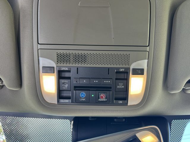 Used 2019 Acura TLX w/ Technology Package FWD image 32