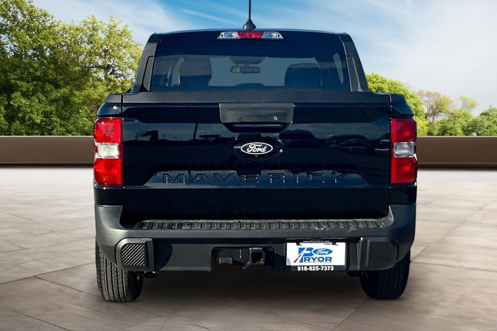 New 2026 Ford Maverick XLT w/ XLT Luxury Package FWD image 4