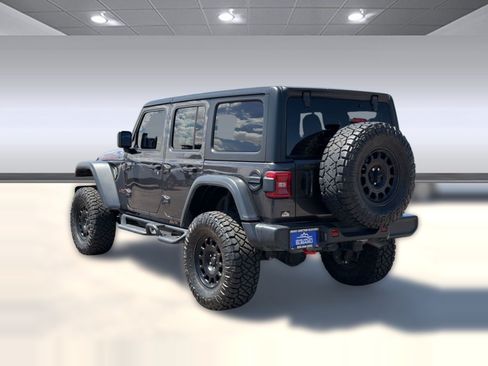 Used 2024 Jeep Wrangler Unlimited Rubicon w/ Convenience Group AWD/4WD image 3