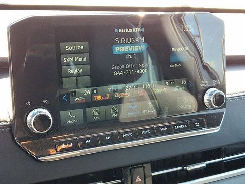 Used 2023 Mitsubishi Outlander SE image 16