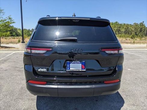 Certified 2025 Jeep Grand Cherokee L Limited w/ Luxury Tech Group II RWD image 22