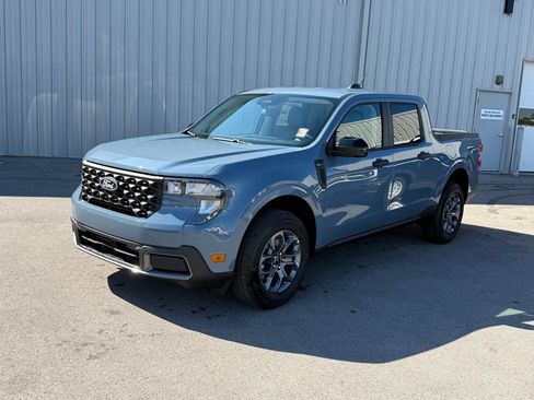 New 2025 Ford Maverick XLT w/ XLT Luxury Package image 38