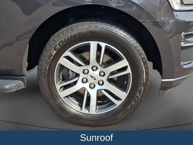 Used 2024 Ford Expedition Limited RWD image 10