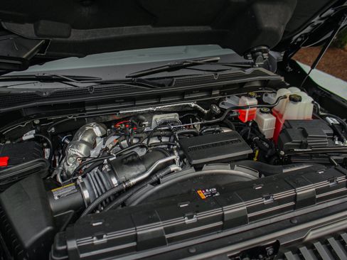 Used 2026 GMC Sierra 2500 AT4 AWD/4WD image 33