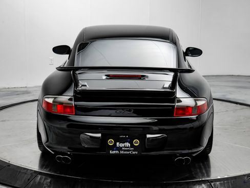 Used 2004 Porsche 911 GT3 image 12