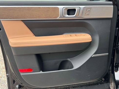 New 2026 Hyundai Santa Fe Limited image 13