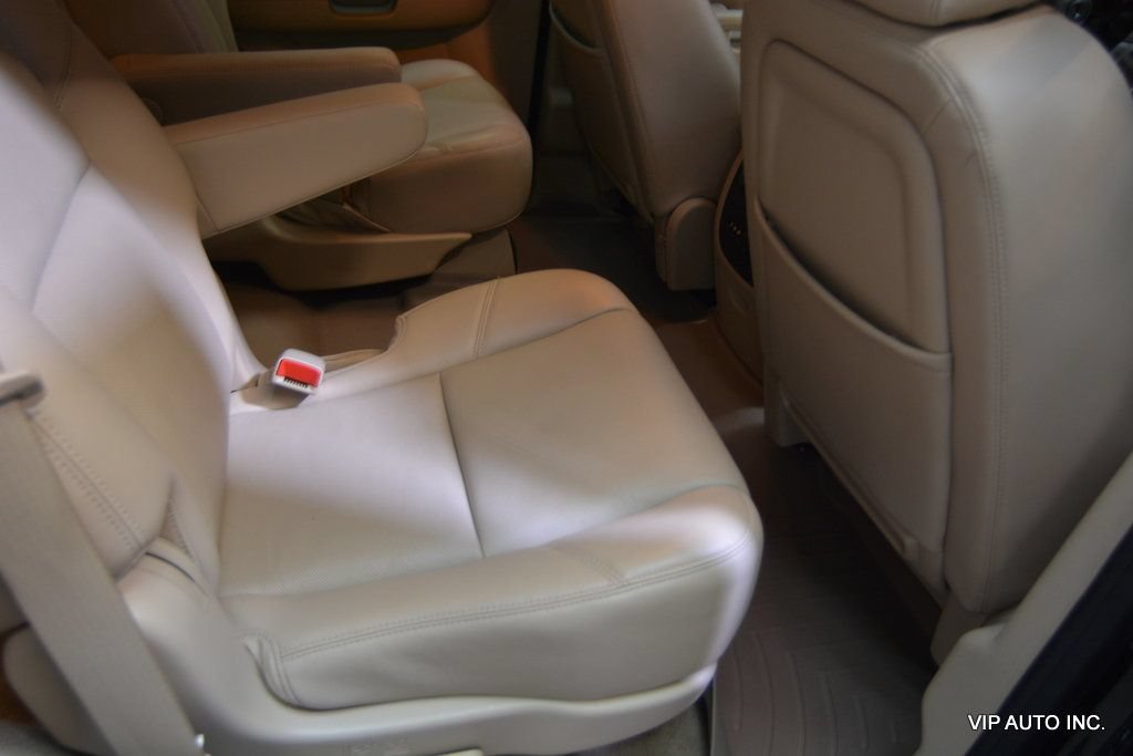 Used 2013 GMC Yukon Denali AWD/4WD image 41