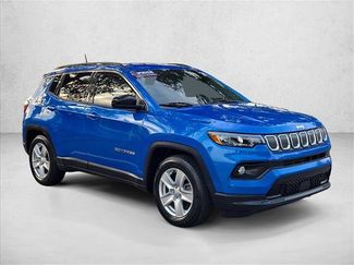 Used 2022 Jeep Compass Latitude w/ Convenience Group FWD video 3