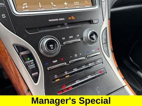 Used 2018 Lincoln MKX Select w/ Select Plus Package image 27