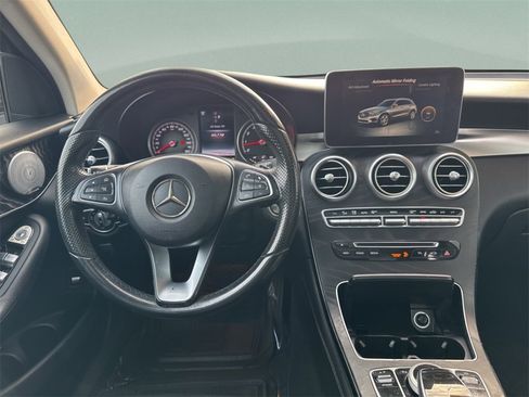 Used 2016 Mercedes-Benz GLC 300 image 22