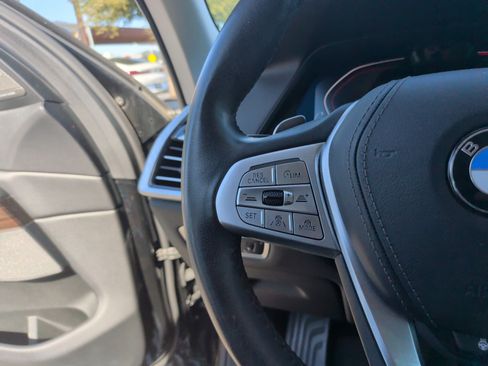 Used 2020 BMW X7 xDrive40i w/ Premium Package image 15