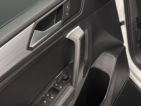 Used 2024 Volkswagen Tiguan S image 29