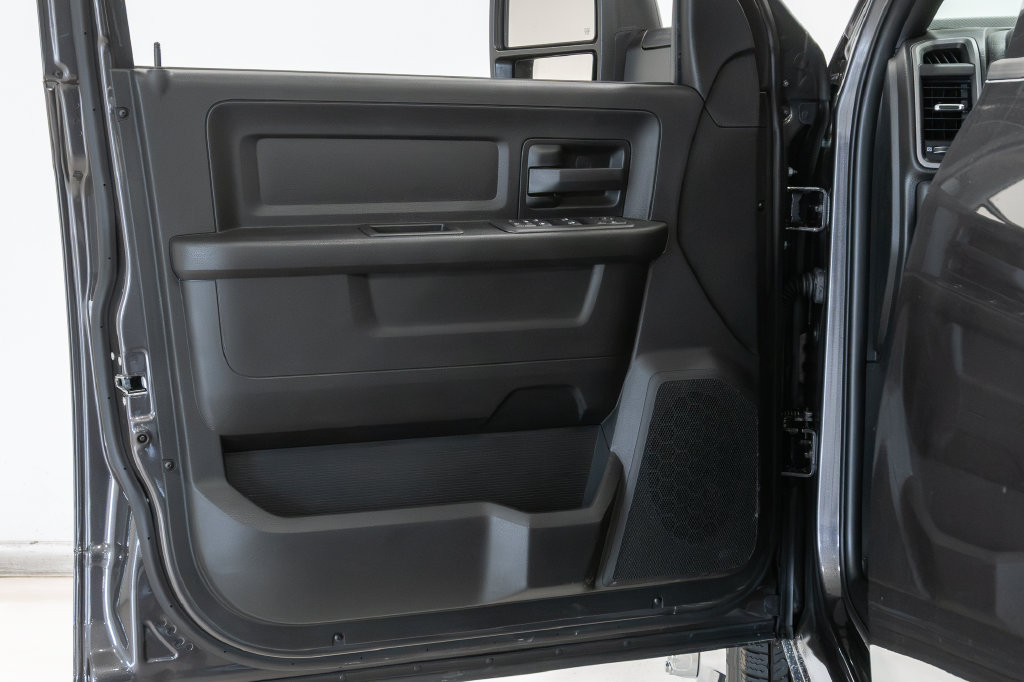 New 2027 RAM 3500 Tradesman AWD/4WD image 8