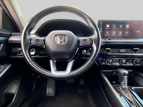 Used 2024 Honda Accord Touring image 6