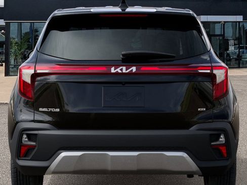 New 2026 Kia Seltos LX image 13