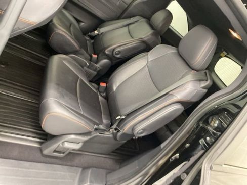 Used 2023 Toyota Sienna XSE w/ XSE Plus Package AWD/4WD image 30