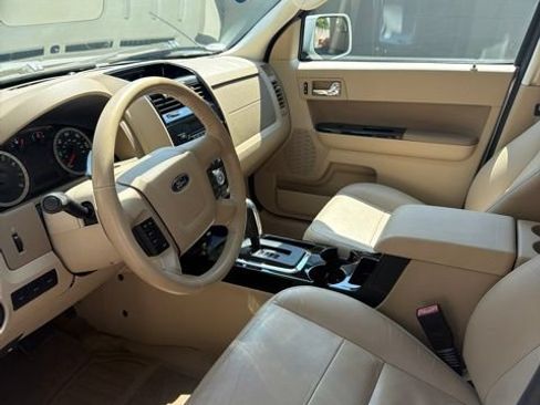 Used 2012 Ford Escape Limited FWD image 8