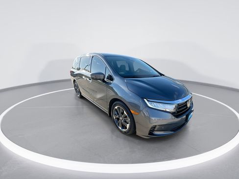 Used 2024 Honda Odyssey Elite image 2